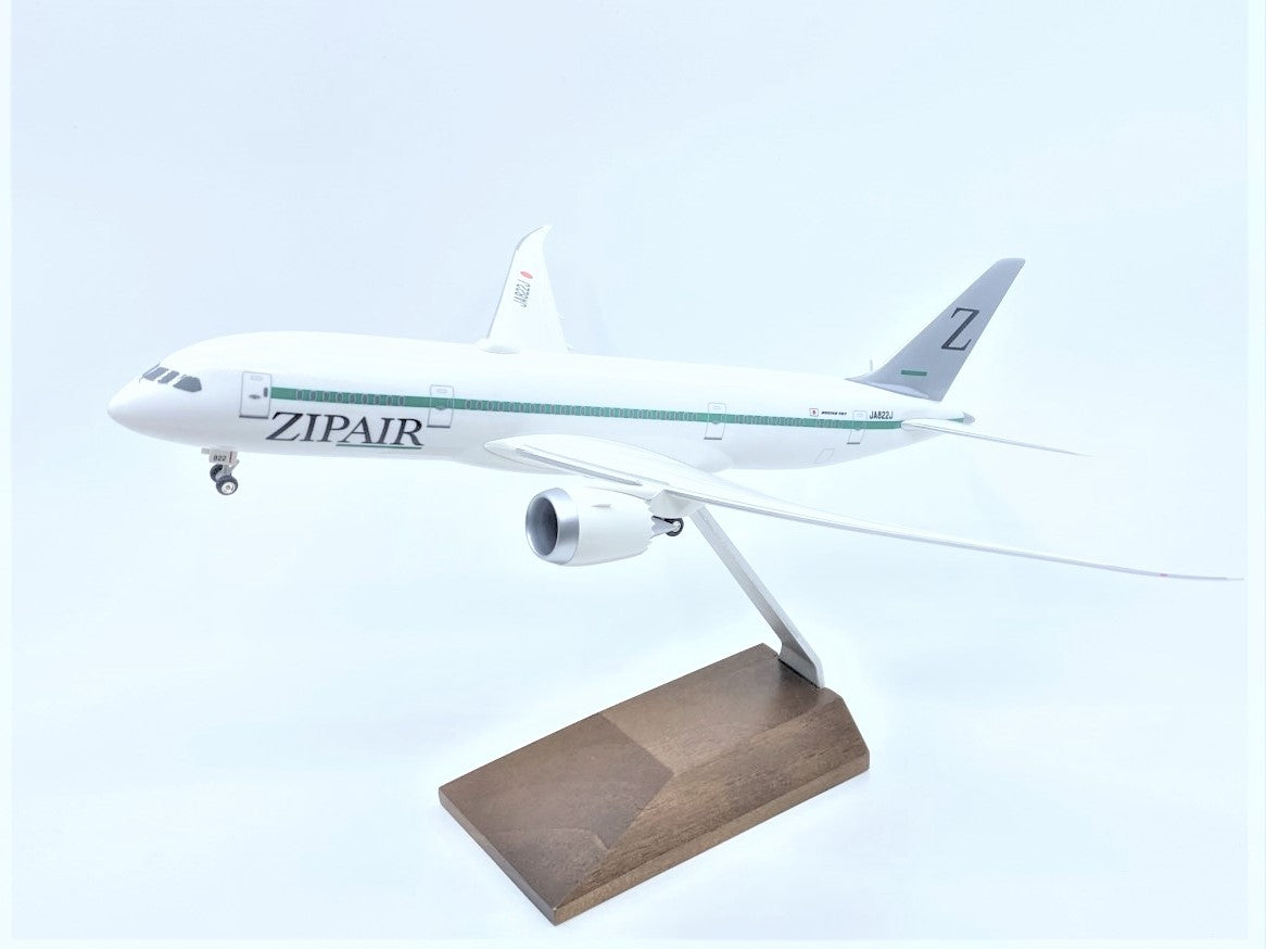 新品未開封　MRJ 1/100 航空機模型(モデルブレーン)