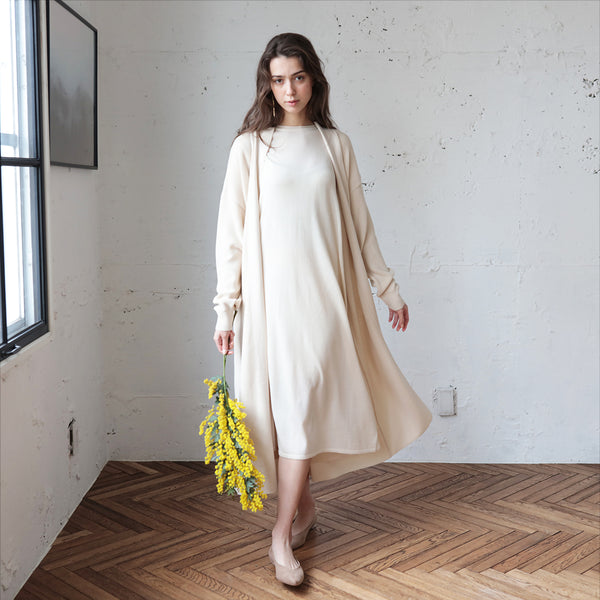 Nesessaire コットンオーガンジーワンピース NETENE. コージーニットワンピース